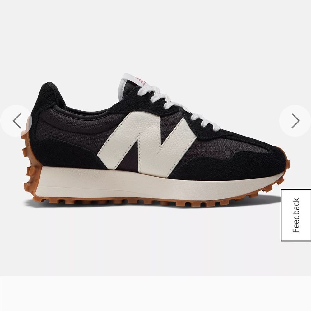 New Balance Black & White Sneakers